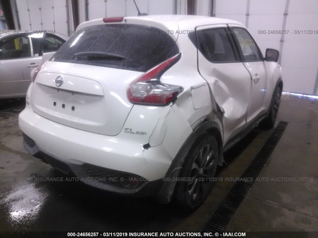 JN8AF5MV8HT750587 - 2017 NISSAN JUKE S/SV/SL/NISMO WHITE photo 4