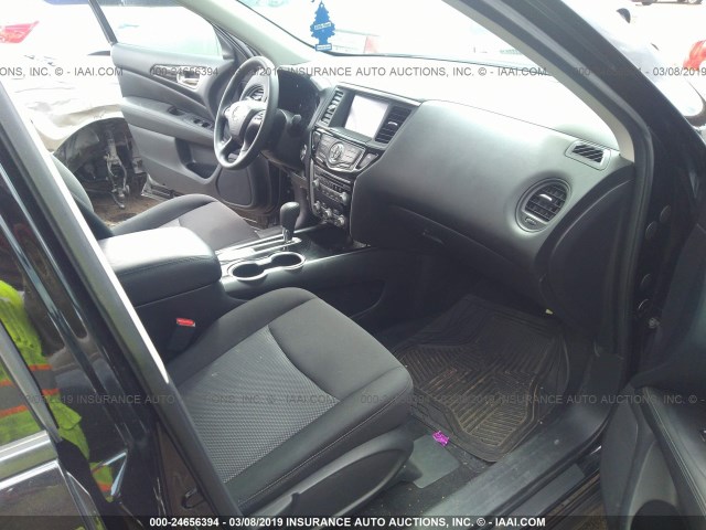 5N1DR2MN5JC606768 - 2018 NISSAN PATHFINDER S/SV/SL/PLATINUM BLACK photo 5