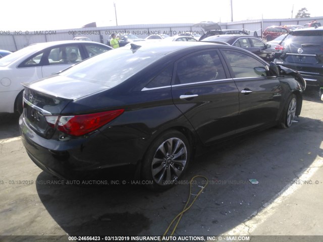 5NPEC4AC8CH484763 - 2012 HYUNDAI SONATA SE/LIMITED BLACK photo 4