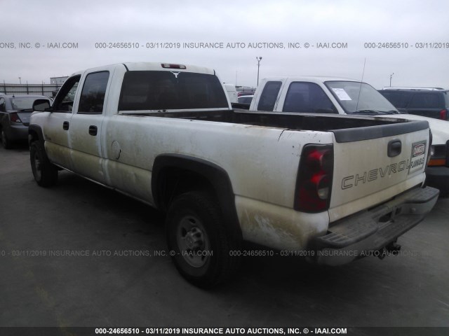 1GCHC23D96F232946 - 2006 CHEVROLET SILVERADO C2500 HEAVY DUTY WHITE photo 3