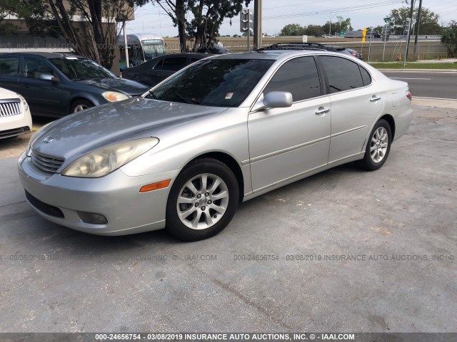 JTHBF30G225022687 - 2002 LEXUS ES 300 SILVER photo 2