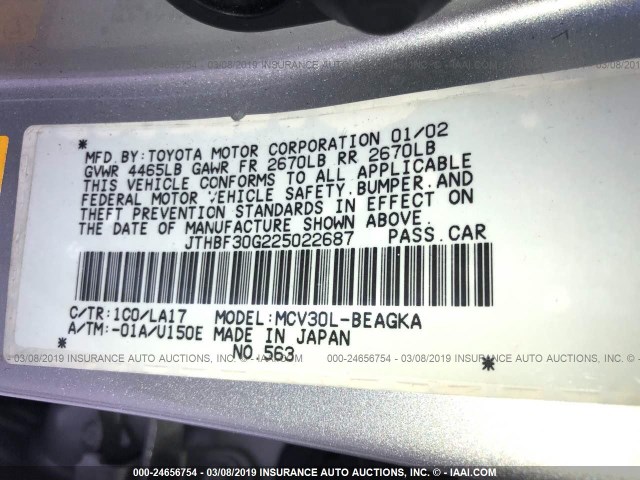 JTHBF30G225022687 - 2002 LEXUS ES 300 SILVER photo 9