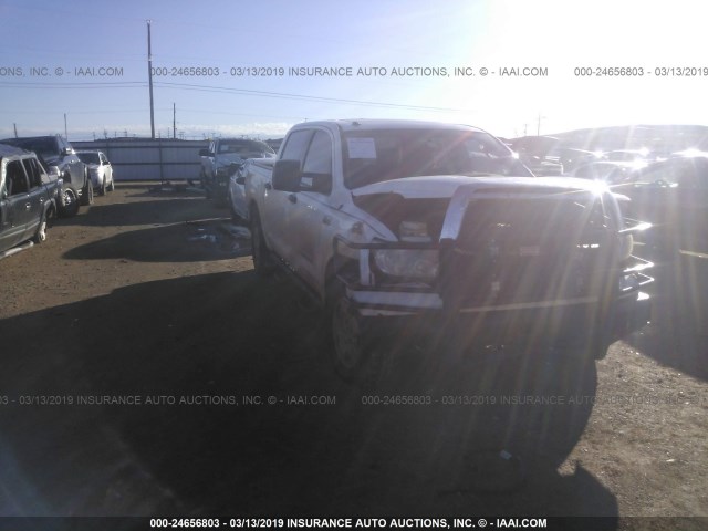 5TFDW5F16CX230859 - 2012 TOYOTA TUNDRA CREWMAX SR5 WHITE photo 1