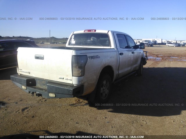 5TFDW5F16CX230859 - 2012 TOYOTA TUNDRA CREWMAX SR5 WHITE photo 4