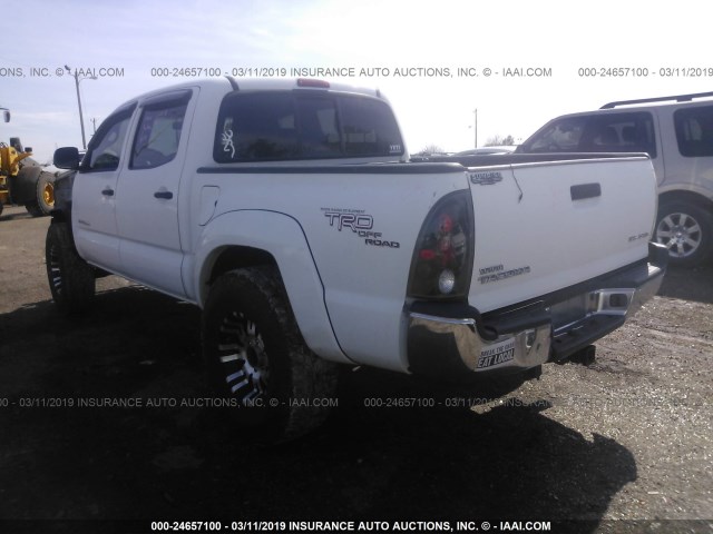 5TELU42N76Z151251 - 2006 TOYOTA TACOMA DOUBLE CAB WHITE photo 3