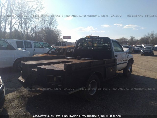 3B6MC3668YM211482 - 2000 DODGE RAM 3500 WHITE photo 4