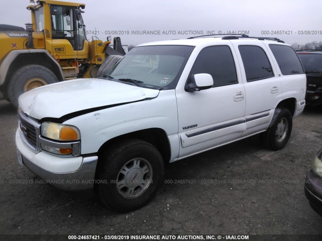 1GKEC13Z52R134793 - 2002 GMC YUKON WHITE photo 2