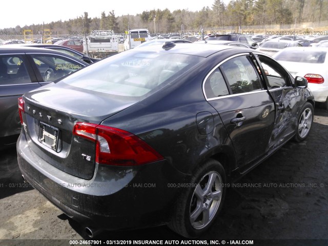 YV1622FS6C2108781 - 2012 VOLVO S60 T5 BLACK photo 4