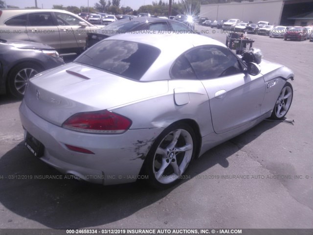 WBALM1C51FE634571 - 2015 BMW Z4 SDRIVE35IS SILVER photo 4