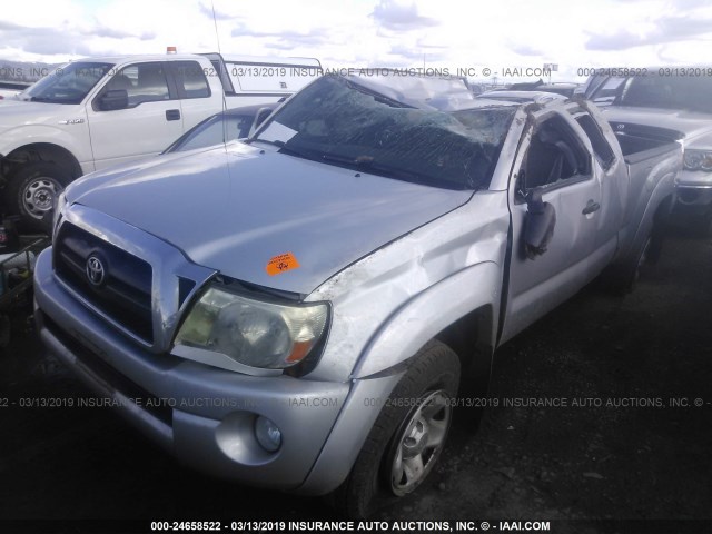 5TEUU42N28Z533632 - 2008 TOYOTA TACOMA ACCESS CAB ვერცხლისფერი ფოტო 2