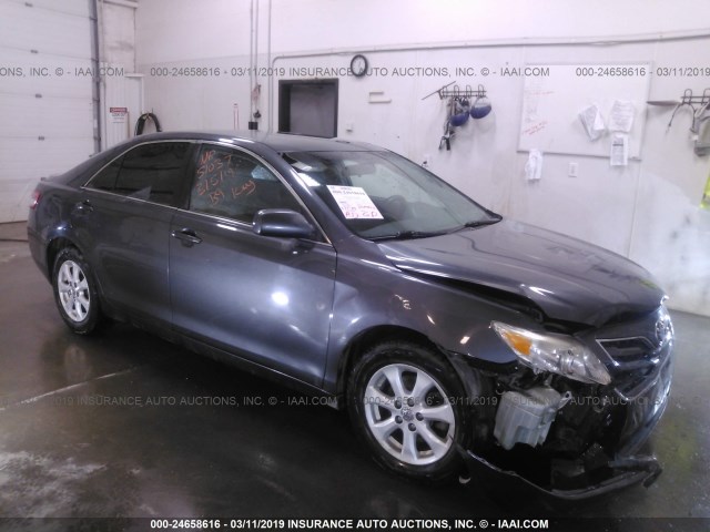 4T1BF3EK7BU223260 - 2011 TOYOTA CAMRY SE/LE/XLE 灰色 照片 1