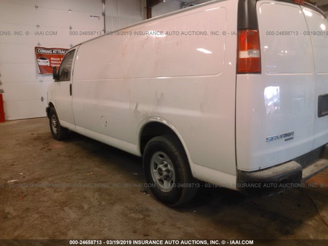 1GTW7GCG5D1190630 - 2013 GMC SAVANA G2500 WHITE photo 3