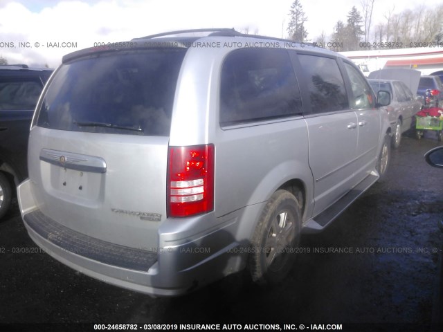 2A4RR5D13AR278762 - 2010 CHRYSLER TOWN & COUNTRY TOURING SILVER photo 4
