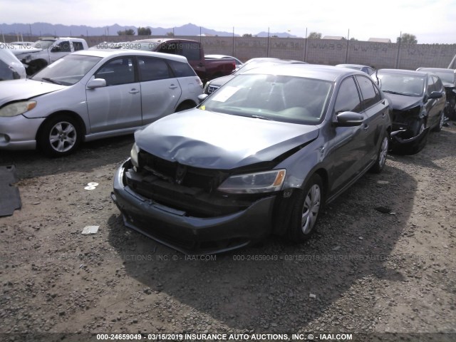 3VWDP7AJ2CM304524 - 2012 VOLKSWAGEN JETTA SE GRAY photo 2