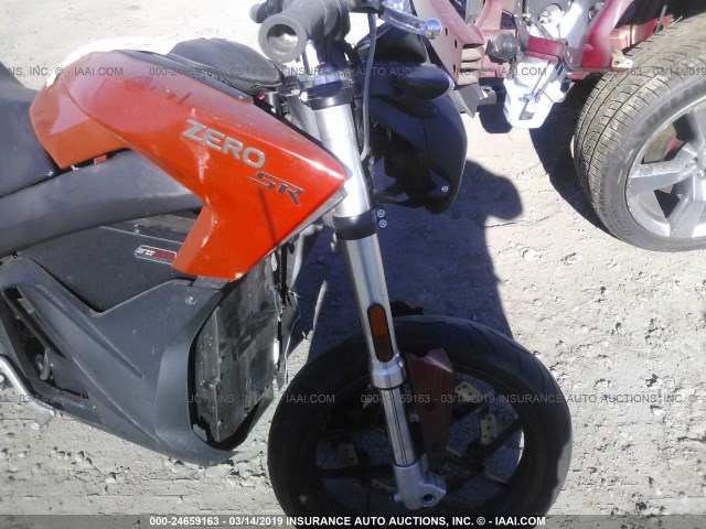 538SM9Z30GCG06688 - 2016 ZERO MOTORCYCLES INC SR 13.0/15.8 RED photo 5