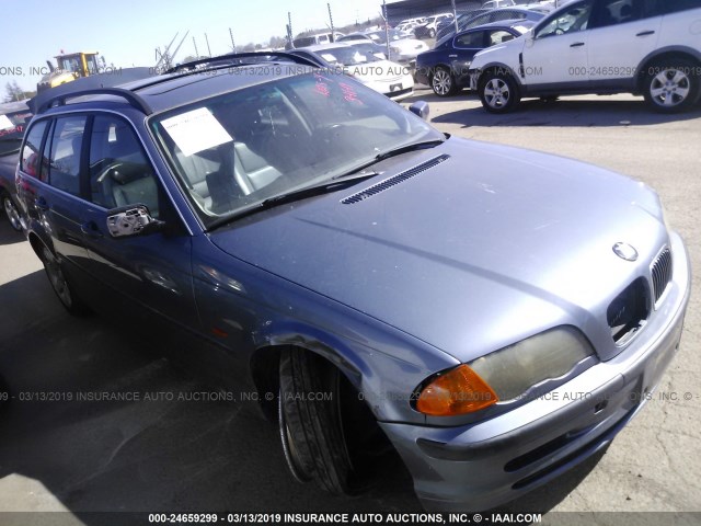 WBAAW33451ET40541 - 2001 BMW 325 IT BLUE photo 1