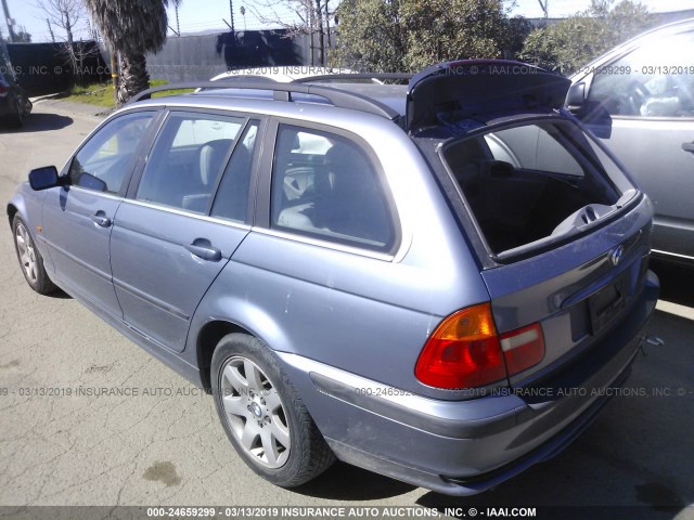 WBAAW33451ET40541 - 2001 BMW 325 IT BLUE photo 3