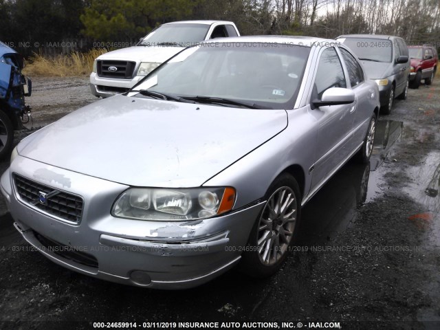 YV1RS592552468718 - 2005 VOLVO S60 2.5T SILVER photo 2