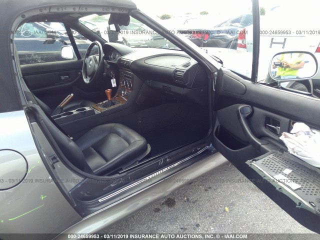 WBACN53431LJ58968 - 2001 BMW Z3 3.0 GRAY photo 5