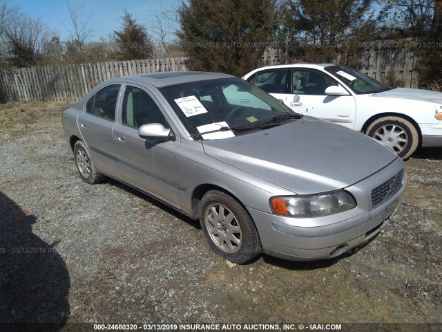 YV1RS61R722177843 - 2002 VOLVO S60 SILVER photo 1
