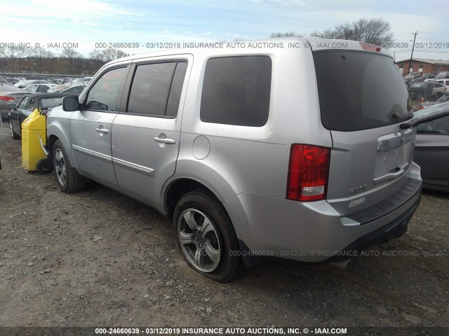 5FNYF3H31FB030622 - 2015 HONDA PILOT SE SILVER photo 3