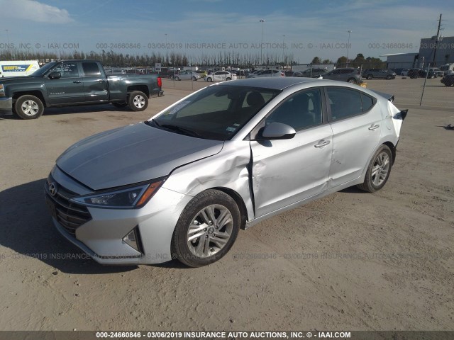 KMHD84LF5KU731189 - 2019 HYUNDAI ELANTRA SEL/VALUE/LIMITED SILVER photo 2