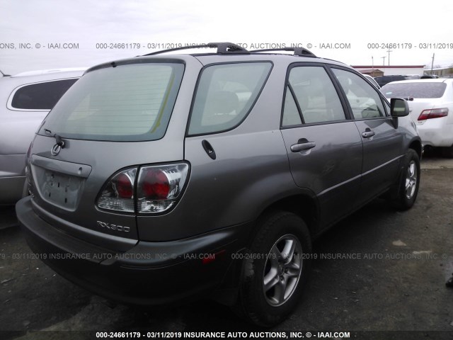 JTJGF10U710095774 - 2001 LEXUS RX 300 GRAY photo 4