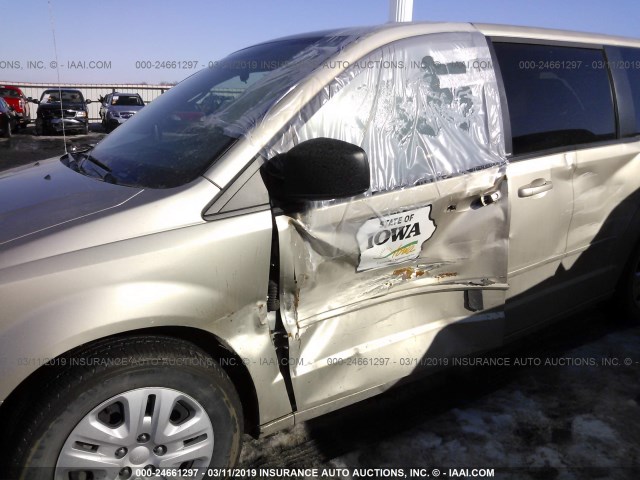 2C4RDGBG8ER249271 - 2014 DODGE GRAND CARAVAN SE SILVER photo 6