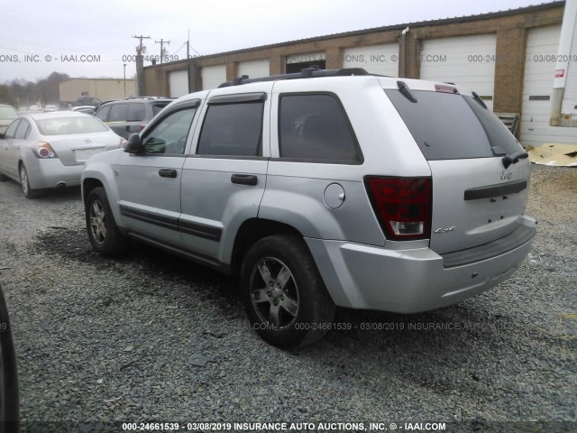 1J4HR48N85C560817 - 2005 JEEP GRAND CHEROKEE LAREDO/COLUMBIA/FREEDOM 银色 照片 3