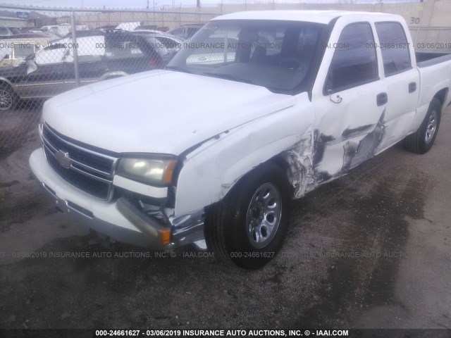 2GCEC13V061256355 - 2006 CHEVROLET SILVERADO C1500 WHITE photo 6