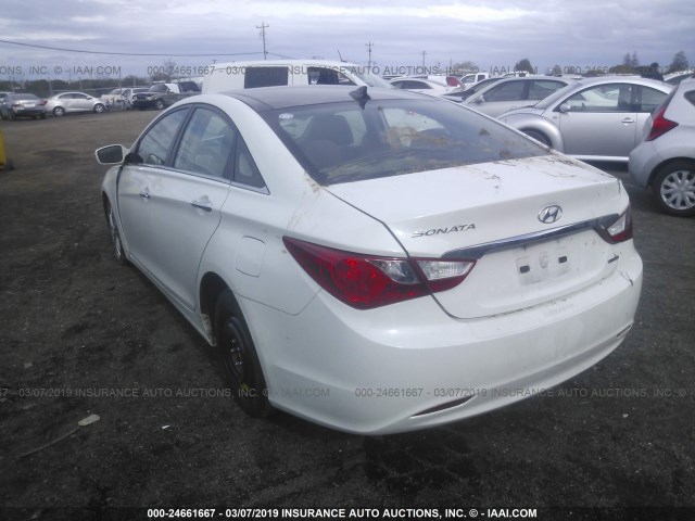 5NPEC4AC1CH483213 - 2012 HYUNDAI SONATA SE/LIMITED WHITE photo 3