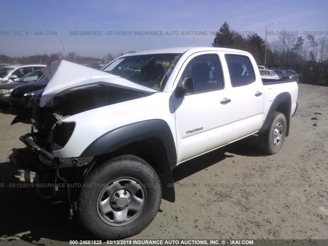 5TFJX4GN2DX026489 - 2013 TOYOTA TACOMA DOUBLE CAB 白色 照片 2