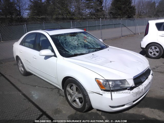 5NPEU46FX7H265907 - 2007 HYUNDAI SONATA SE/LIMITED WHITE photo 1