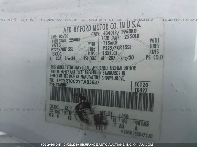 1FTYR10C2YTA83837 - 2000 FORD RANGER WHITE photo 9