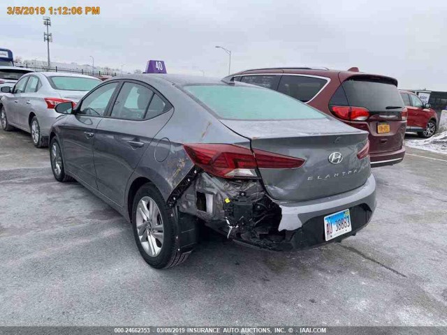 KMHD84LF5KU733637 - 2019 HYUNDAI ELANTRA SEL/VALUE/LIMITED SILVER photo 11