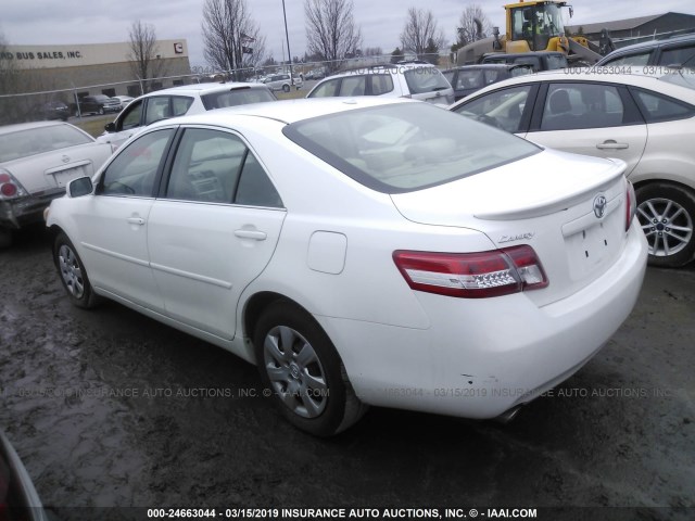 4T1BK3EK7BU617160 - 2011 TOYOTA CAMRY SE/LE/XLE 白色 照片 3