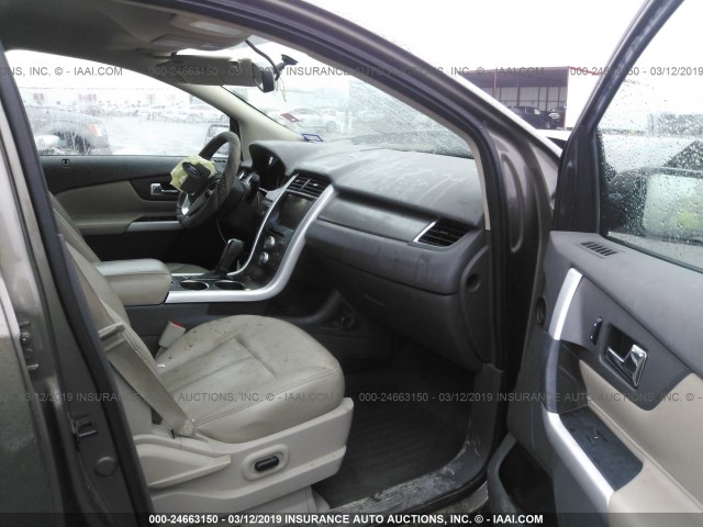 2FMDK3J91CBA80322 - 2012 FORD EDGE SEL GOLD photo 5