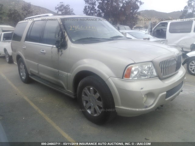 5LMFU27R94LJ26594 - 2004 LINCOLN NAVIGATOR 金色 照片 1