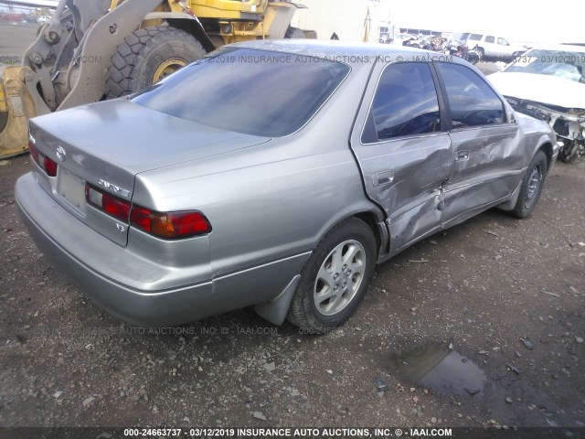 JT2BF28K0X0187350 - 1999 TOYOTA CAMRY LE/XLE 灰色 照片 4