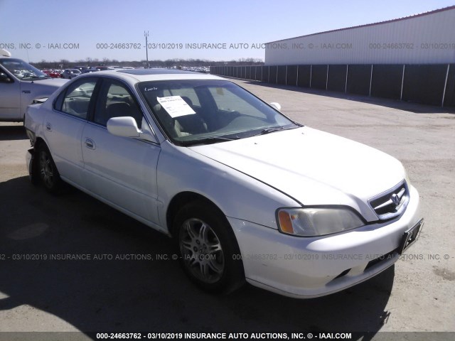 19UUA56731A029909 - 2001 ACURA 3.2TL WHITE photo 1