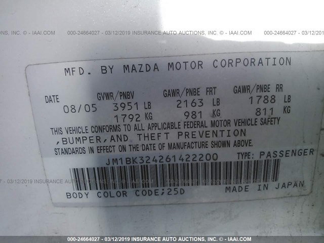 JM1BK324261422200 - 2006 MAZDA 3 S WHITE photo 9