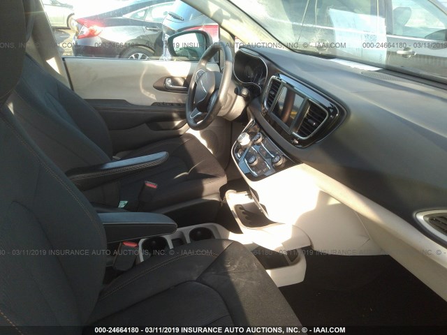 2C4RC1AG5JR351249 - 2018 CHRYSLER PACIFICA L BURGUNDY photo 5