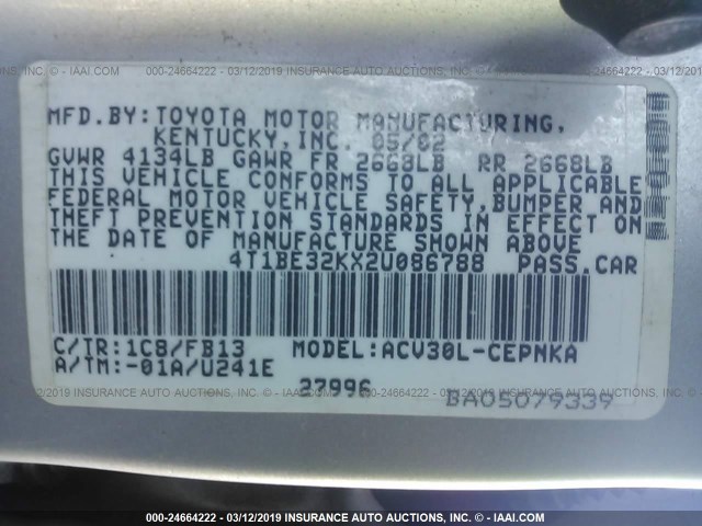 4T1BE32KX2U086788 - 2002 TOYOTA CAMRY LE/XLE/SE SILVER photo 9