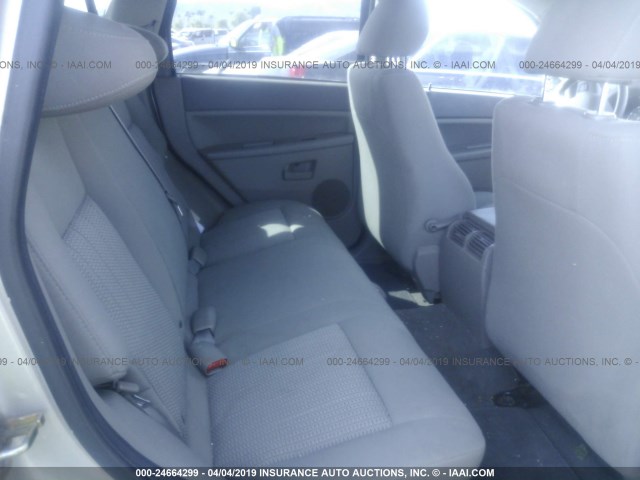 1J8GR48K87C600820 - 2007 JEEP GRAND CHEROKEE LAREDO/COLUMBIA/FREEDOM 银色 照片 8