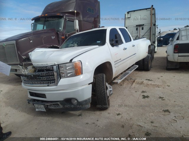 1GT426C82DF210828 - 2013 GMC SIERRA K3500 DENALI WHITE photo 2