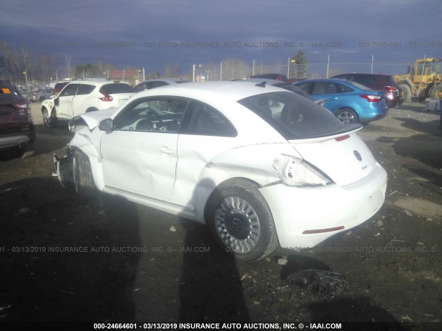 3VWJ17AT9GM604119 - 2016 VOLKSWAGEN BEETLE SE/SEL WHITE photo 3