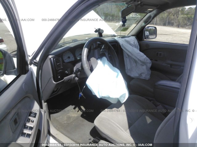 5TEGM92N11Z870857 - 2001 TOYOTA TACOMA DOUBLE CAB PRERUNNER WHITE photo 5