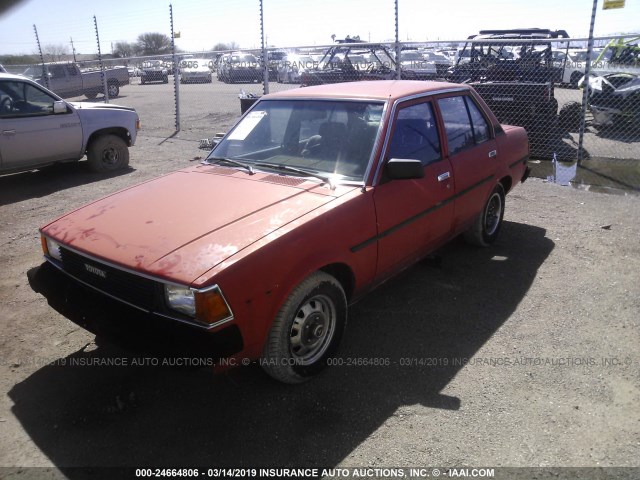 JT2AE72EXD2099873 - 1983 TOYOTA COROLLA DELUXE RED photo 2