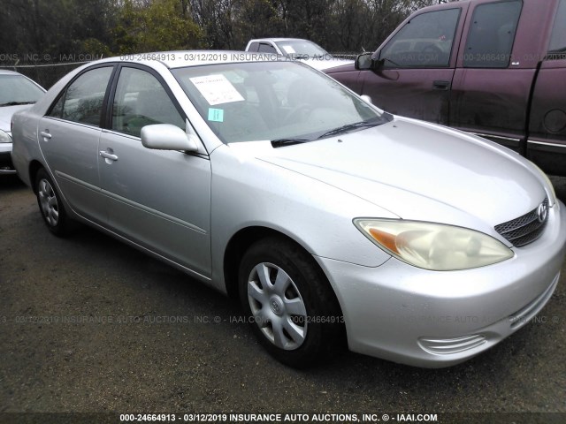 4T1BE32K74U842130 - 2004 TOYOTA CAMRY LE/XLE/SE SILVER photo 1