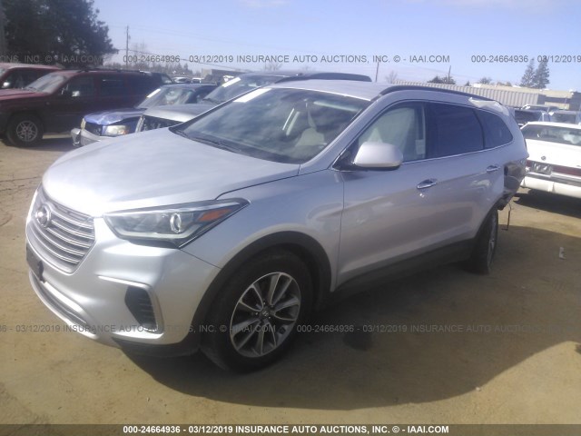 KM8SM4HF7HU181062 - 2017 HYUNDAI SANTA FE SE SILVER photo 2